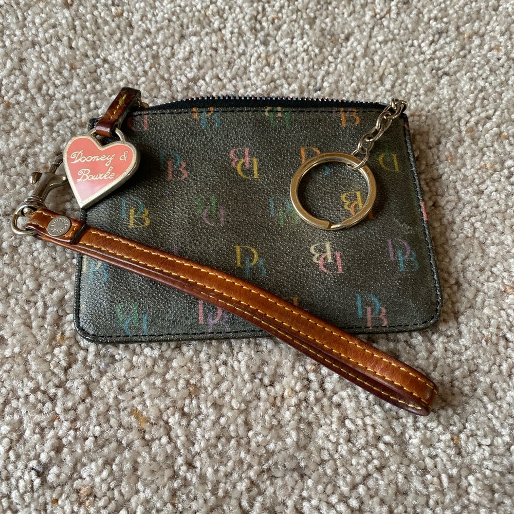 Dooney & Bourke wristlet